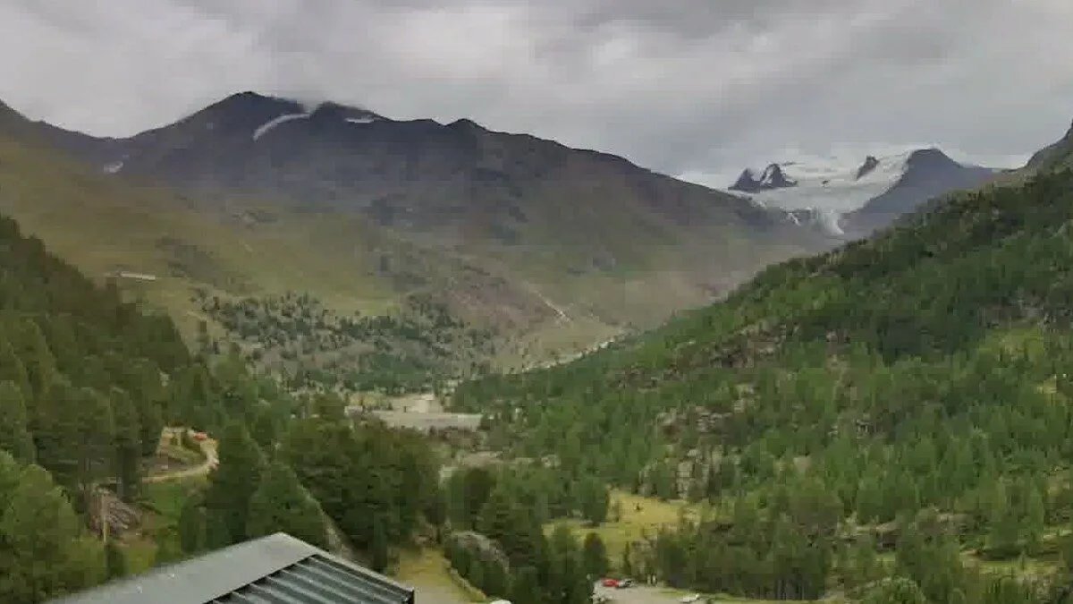 El cambio climático detiene el esquí estival en todo el macizo alpino, incluido el Stelvio