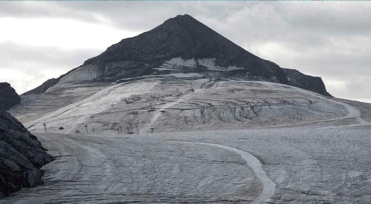 El glaciar del Stelvio suspende el esquí de verano y deja los Alpes sin pistas abiertas