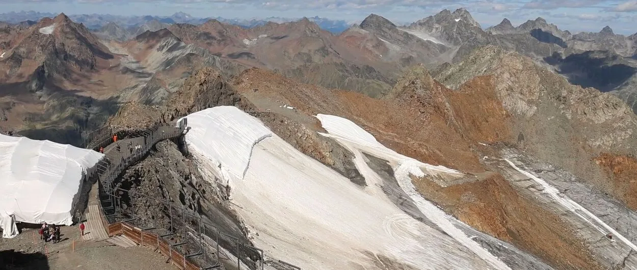 Varias estaciones de los Alpes preparan su reapertura para el próximo mes